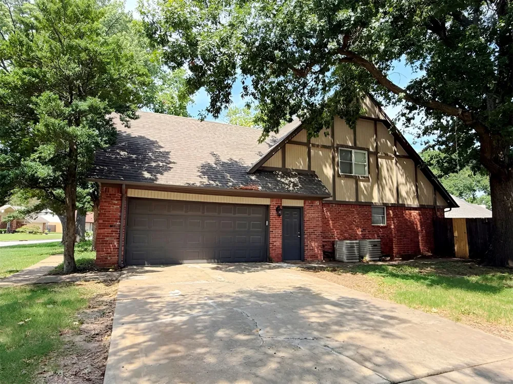 7043 E 77th Place Tulsa, OK 74133