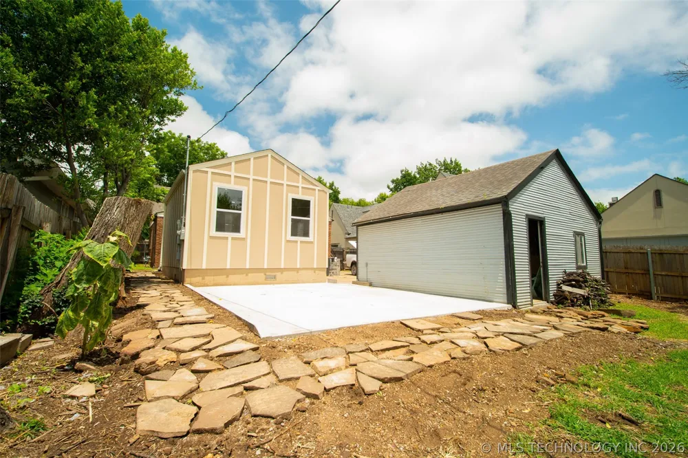 2124 E 19th Street Tulsa, OK 74104
