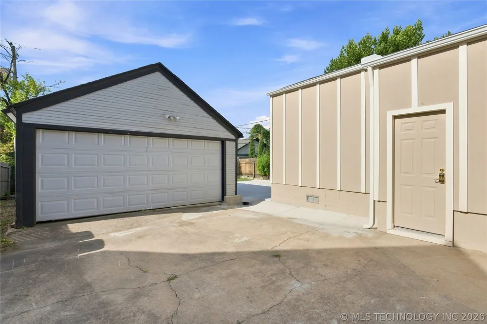 2124 E 19th Street Tulsa, OK 74104