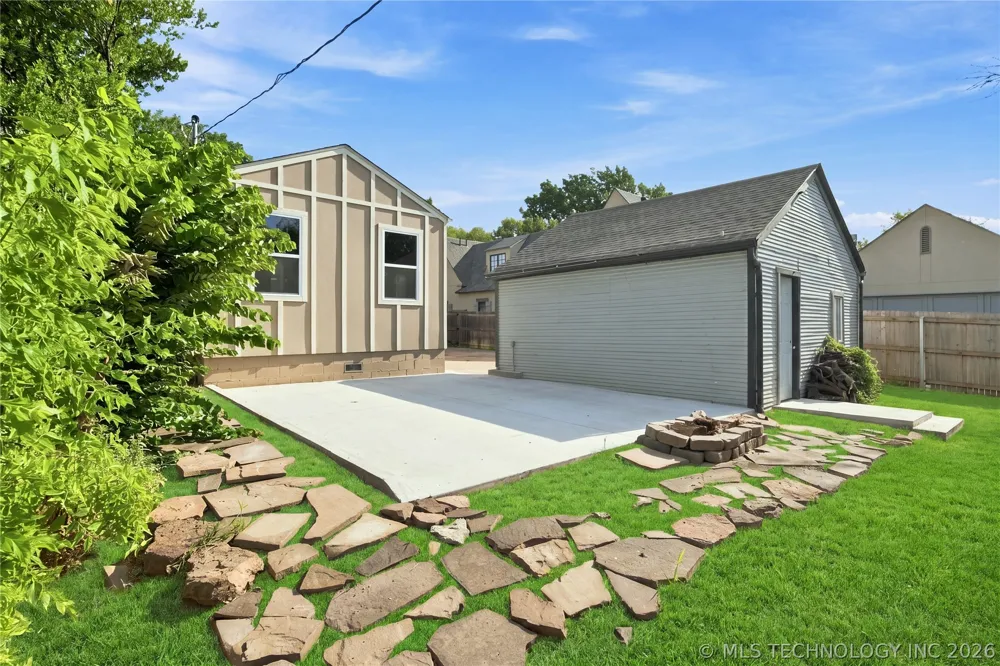 2124 E 19th Street Tulsa, OK 74104