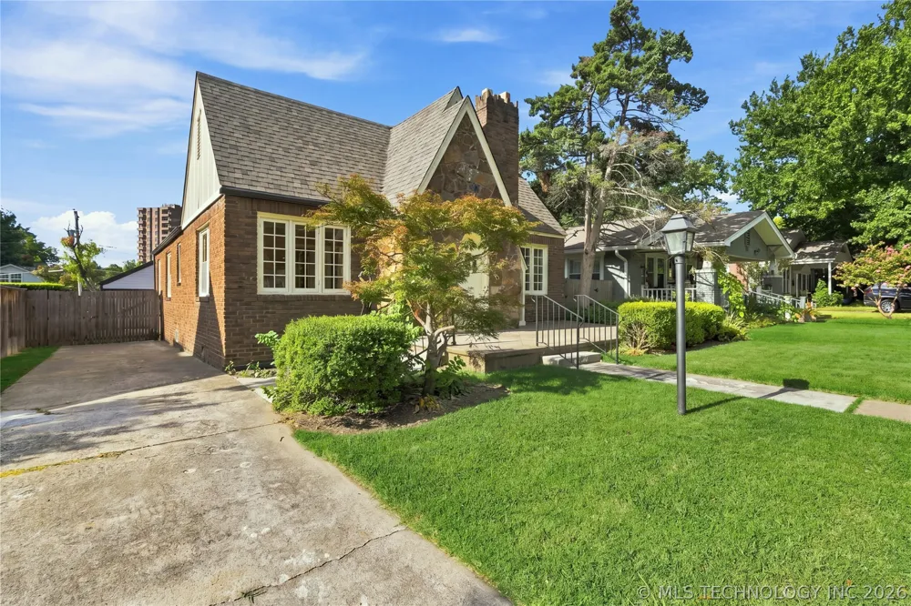 2124 E 19th Street Tulsa, OK 74104