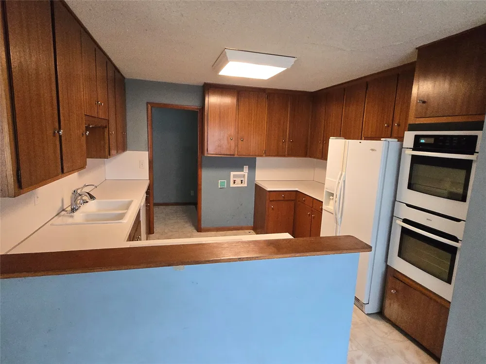 10946 E 4th Street Tulsa, OK 74128