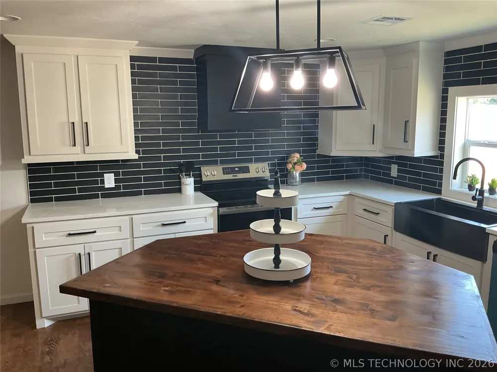 8959 Birch Street Kingston, OK 73439