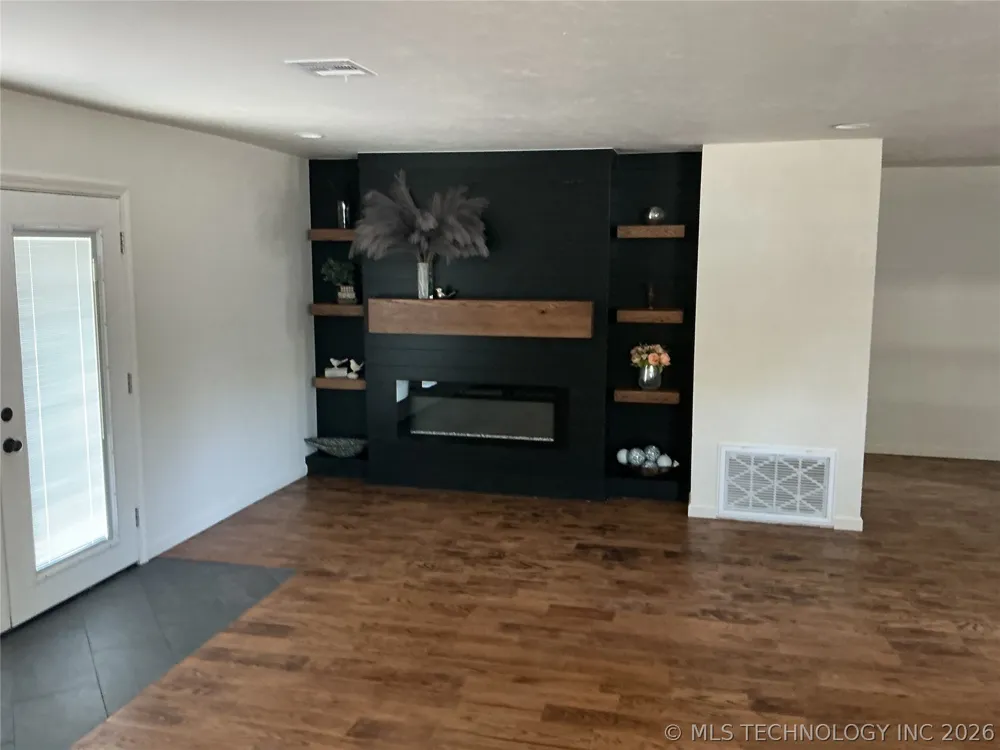 8959 Birch Street Kingston, OK 73439
