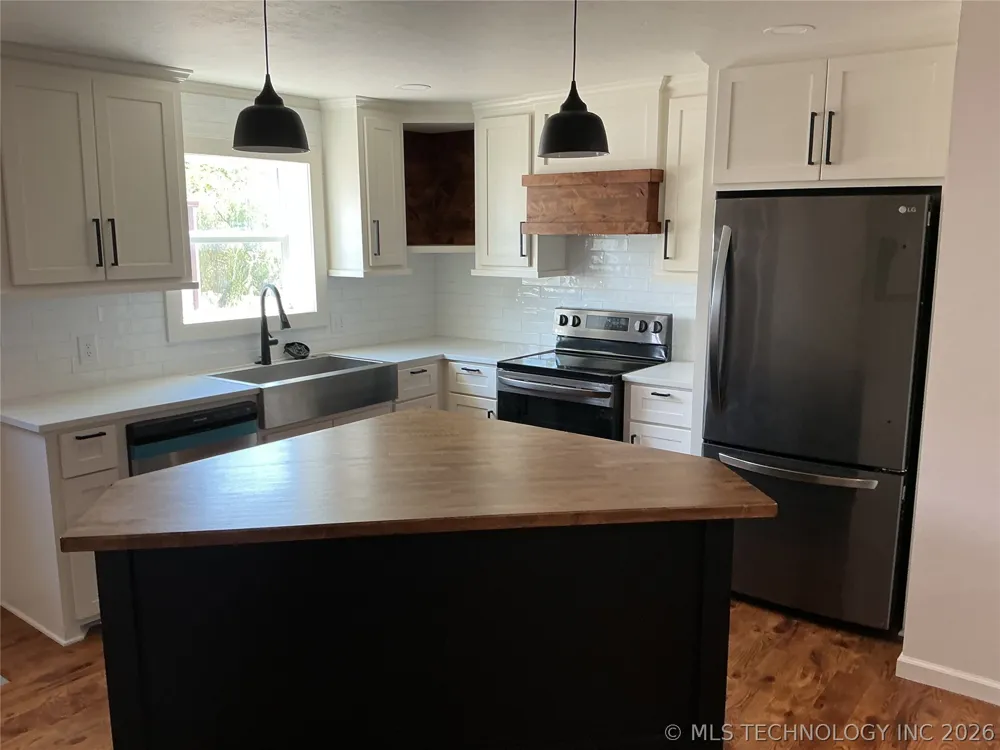 8959 Birch Street Kingston, OK 73439