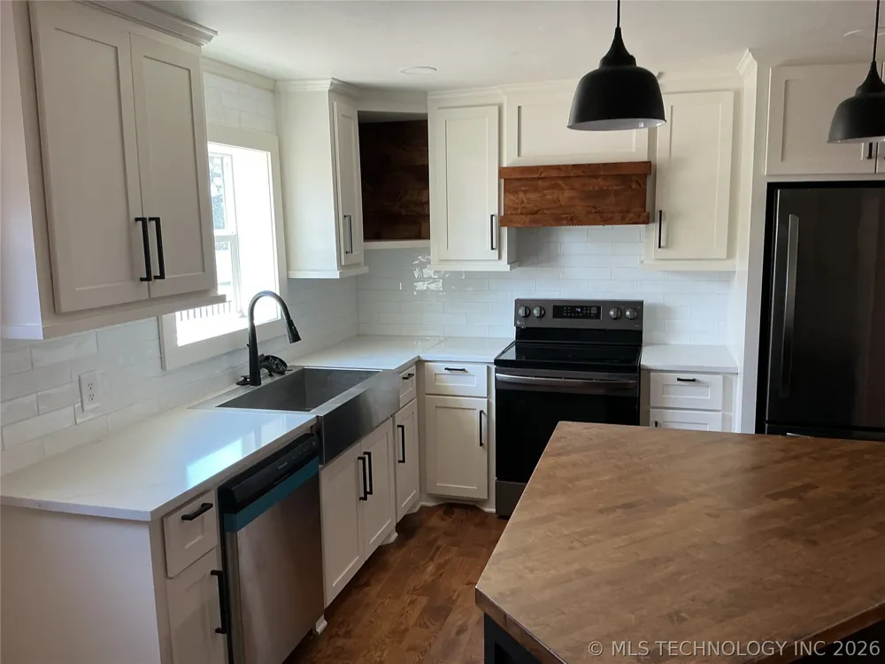 8959 Birch Street Kingston, OK 73439