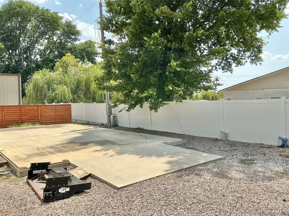 8959 Birch Street Kingston, OK 73439