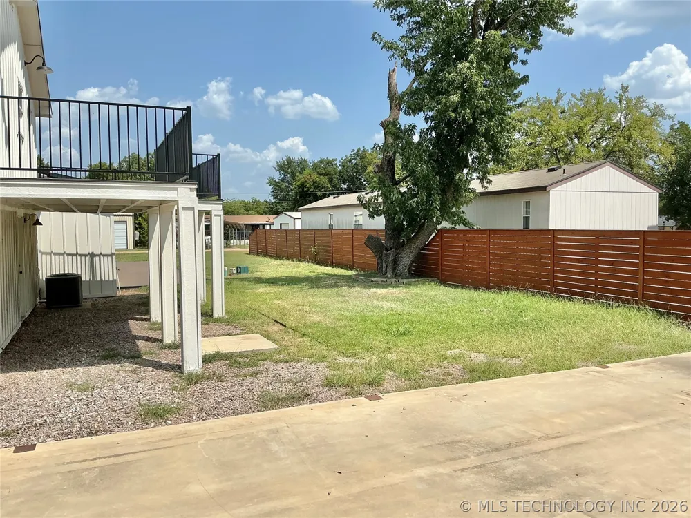 8959 Birch Street Kingston, OK 73439