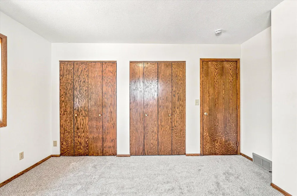 1339 Oak Street River Falls, WI 54022
