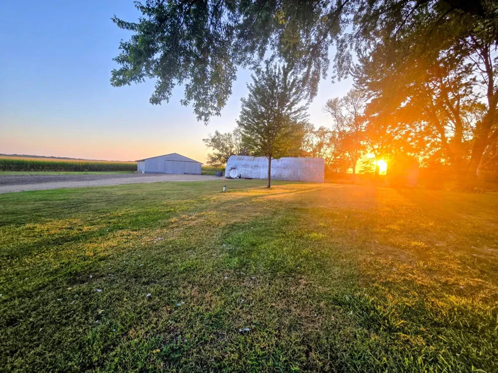 48635 600th Avenue Fairfax, MN 55332