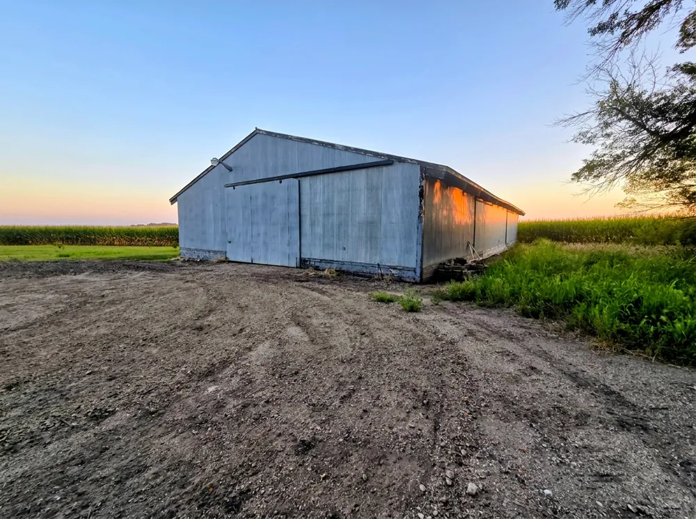 48635 600th Avenue Fairfax, MN 55332
