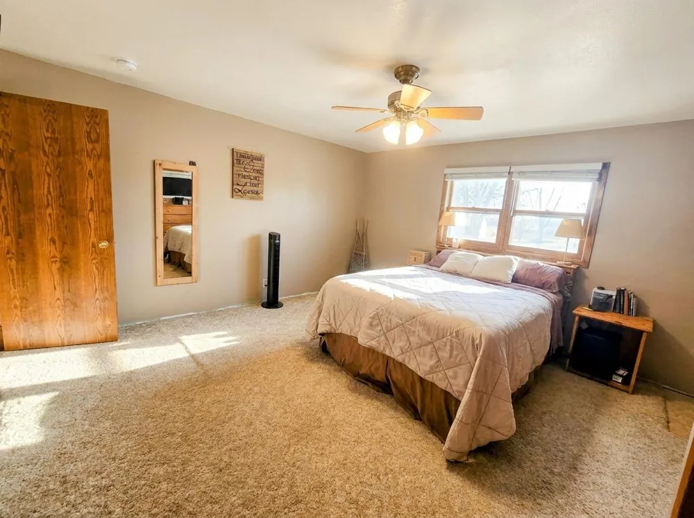48635 600th Avenue Fairfax, MN 55332