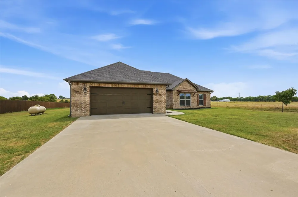 18 Paris Avenue Durant, OK 74701