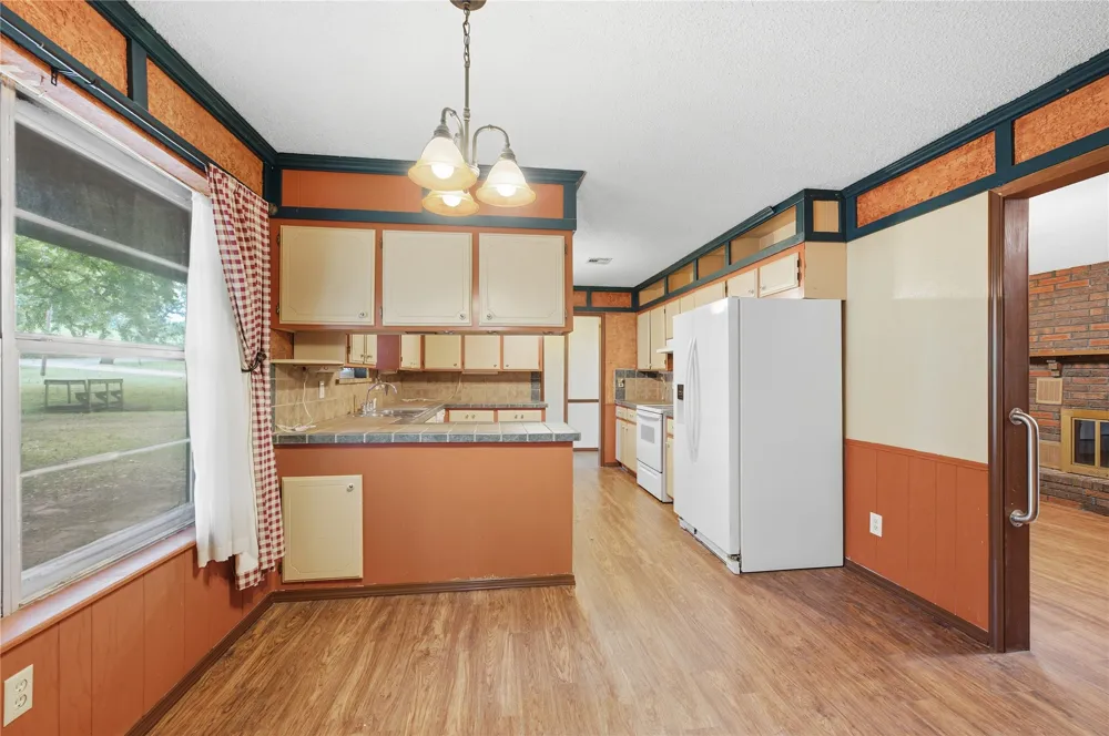 13925 E Crestview Road Claremore, OK 74019