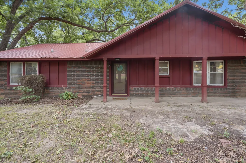 13925 E Crestview Road Claremore, OK 74019