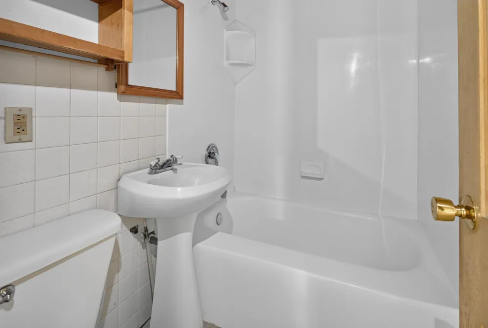 6800 W 26th Street Saint Louis Park, MN 55426