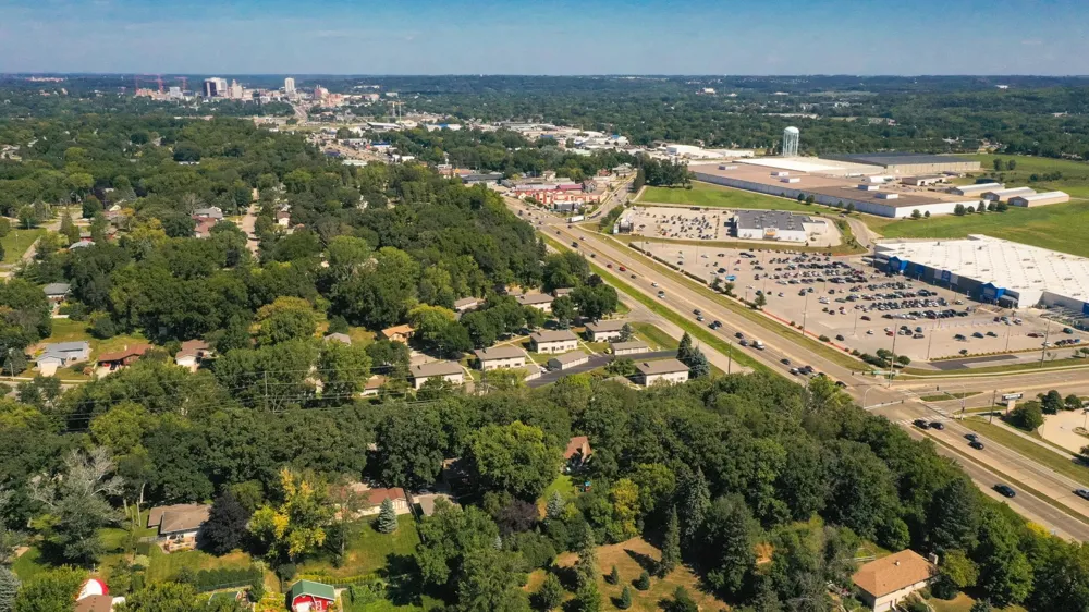 108 25th Street SW Rochester, MN 55902