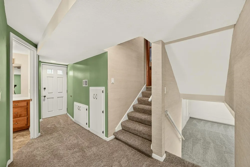 108 25th Street SW Rochester, MN 55902