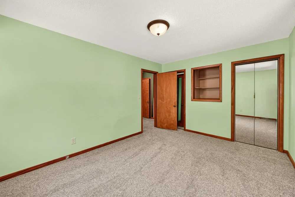 108 25th Street SW Rochester, MN 55902