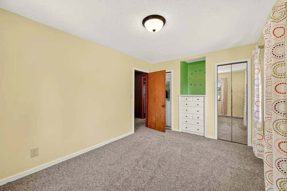 108 25th Street SW Rochester, MN 55902