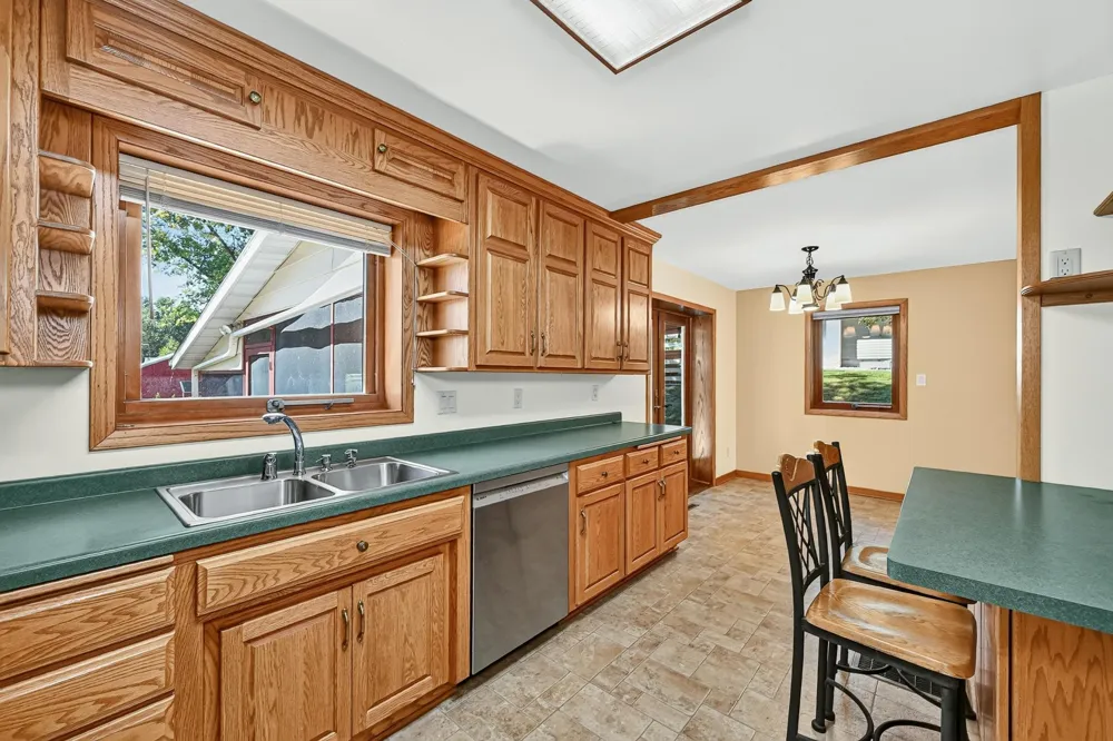 108 25th Street SW Rochester, MN 55902