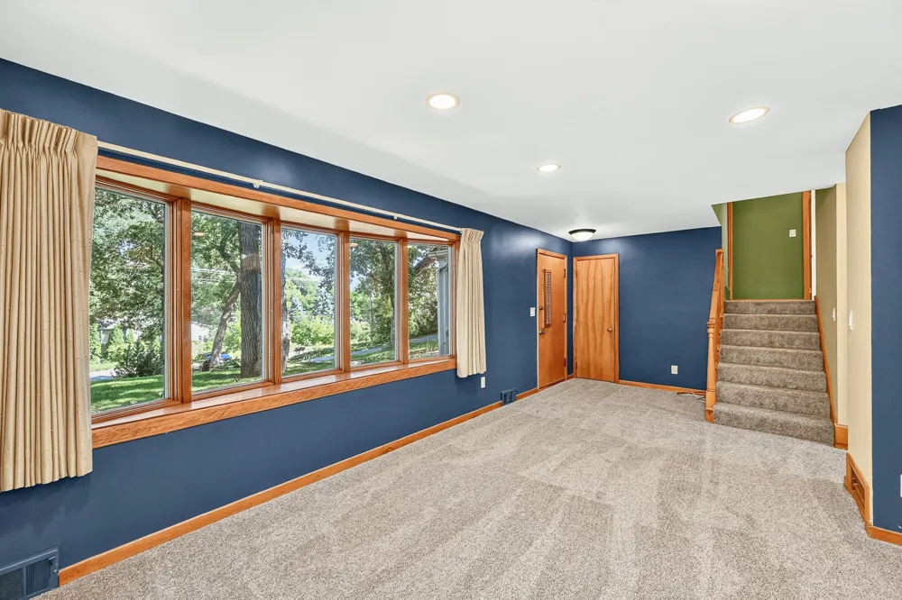 108 25th Street SW Rochester, MN 55902