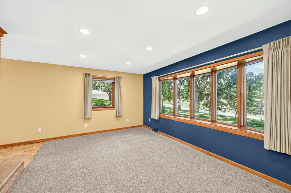 108 25th Street SW Rochester, MN 55902