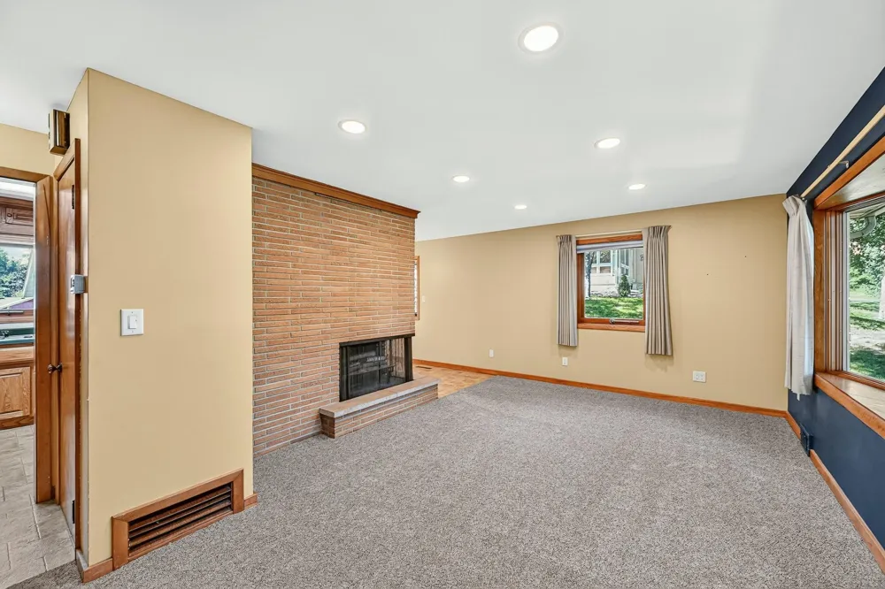 108 25th Street SW Rochester, MN 55902