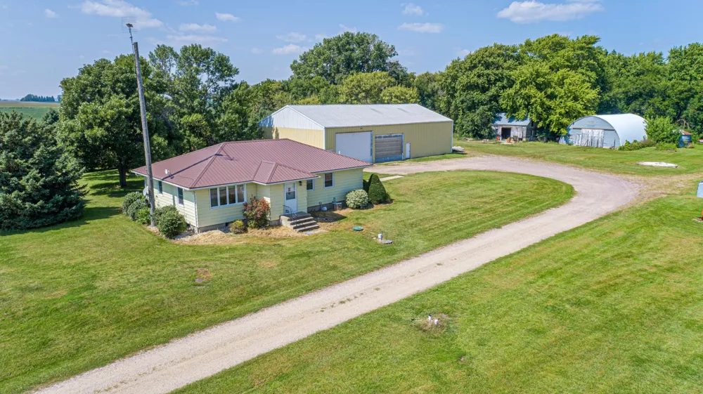 188 40th Street Dunnell, MN 56127