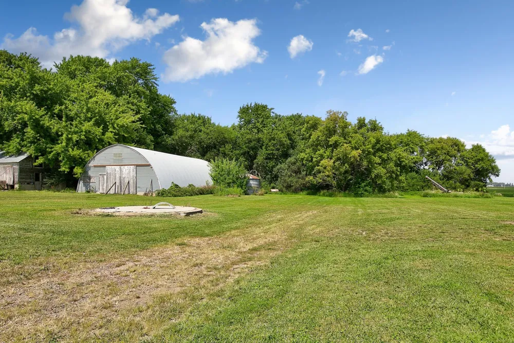 188 40th Street Dunnell, MN 56127