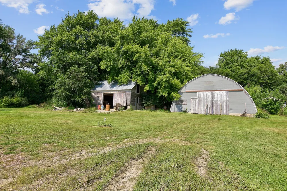 188 40th Street Dunnell, MN 56127