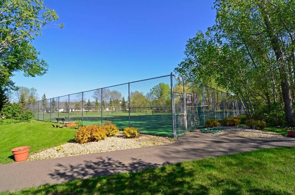 1254 Archer Lane Plymouth, MN 55447