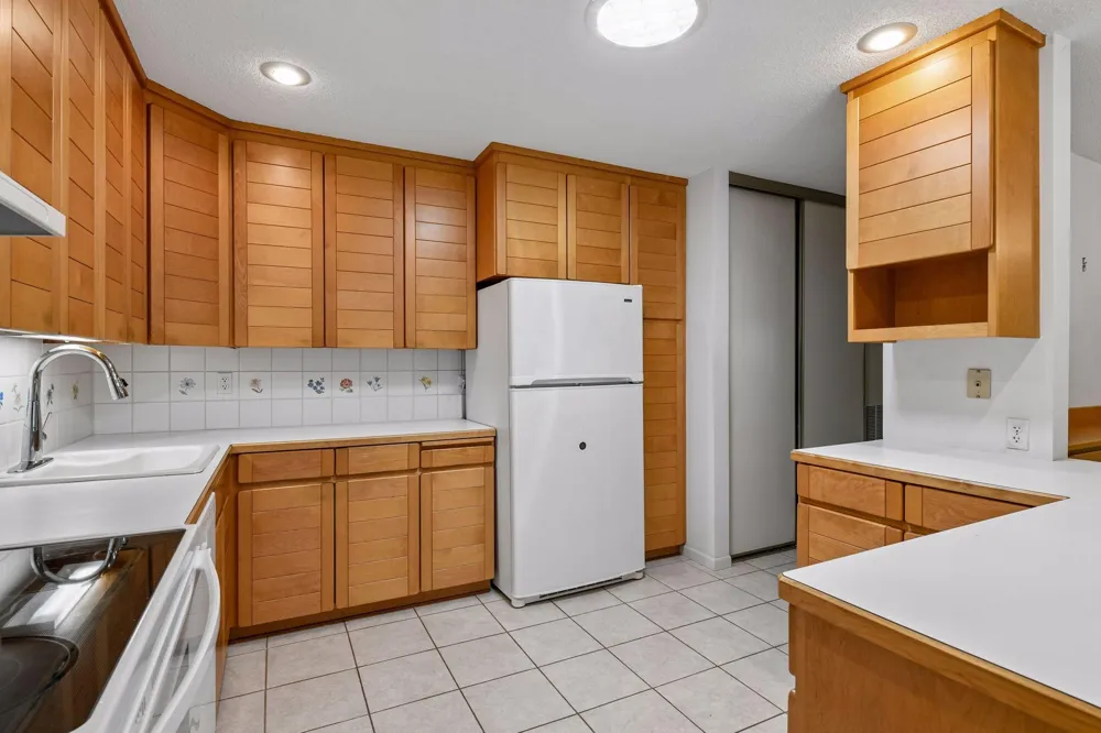 1254 Archer Lane Plymouth, MN 55447