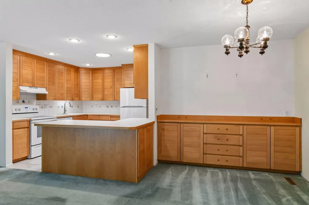 1254 Archer Lane Plymouth, MN 55447