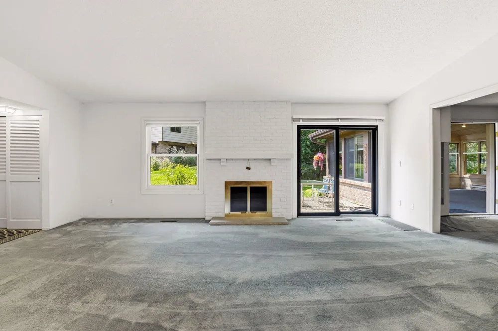 1254 Archer Lane Plymouth, MN 55447