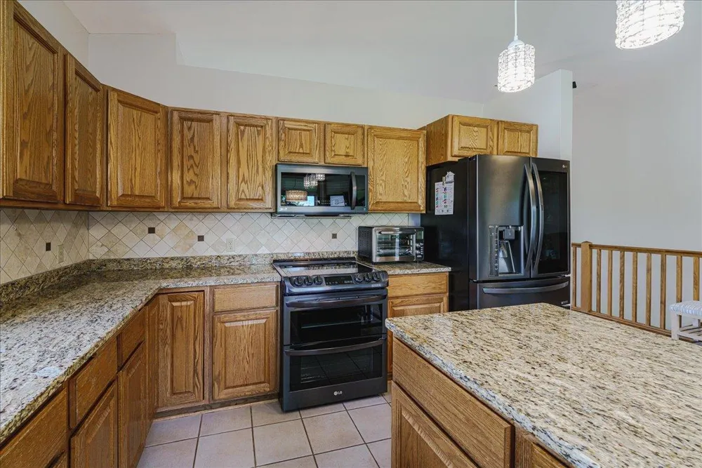 3084 Wilds Ridge Court NW Prior Lake, MN 55372