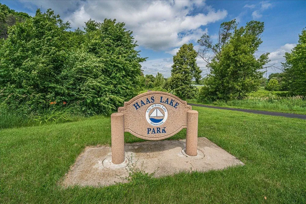 3084 Wilds Ridge Court NW Prior Lake, MN 55372