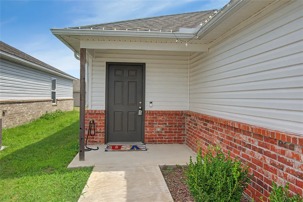 618 Georgia Place W Muskogee, OK 74403