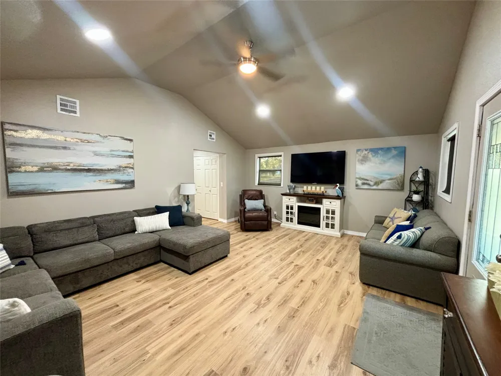 32820 E 713 ROAD Wagoner, OK 74467