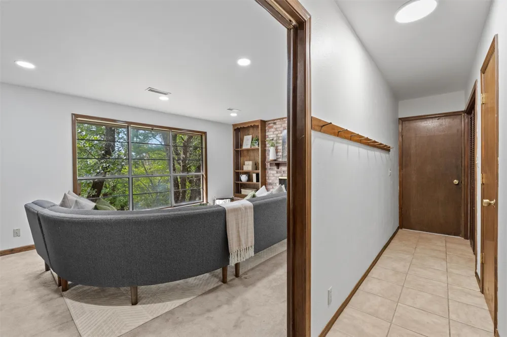 2145 Mountain Drive Bartlesville, OK 74003