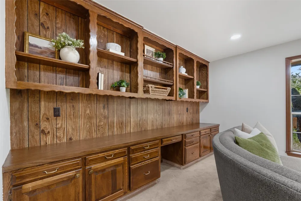 2145 Mountain Drive Bartlesville, OK 74003