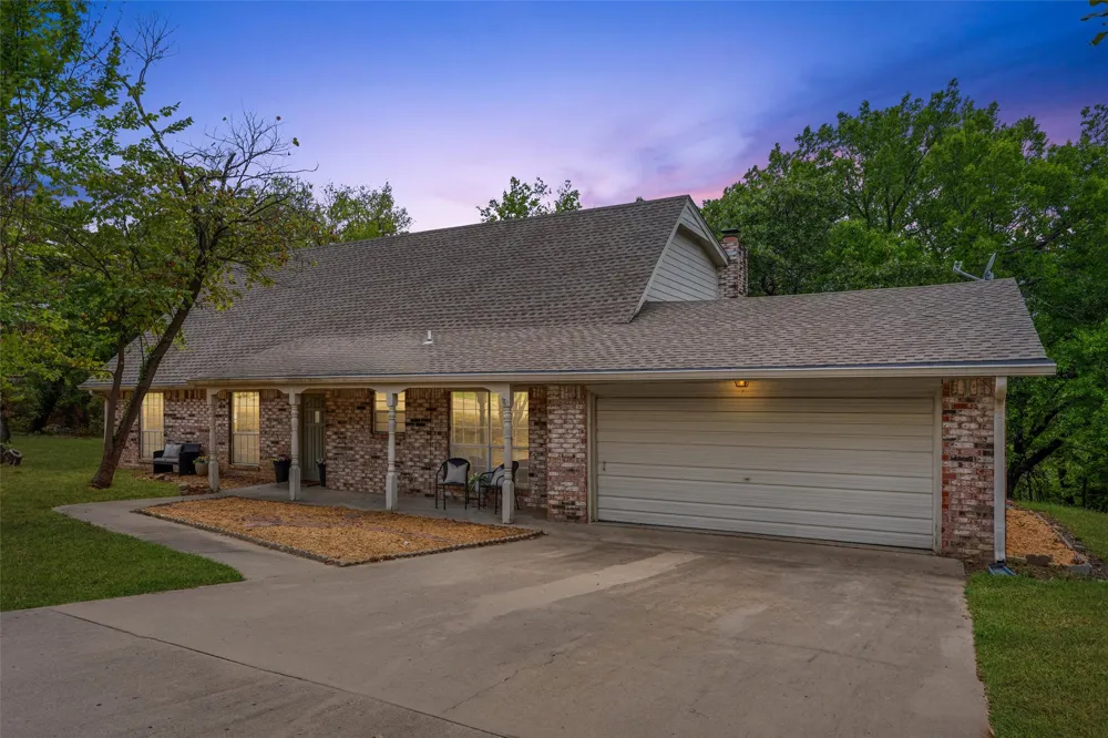 2145 Mountain Drive Bartlesville, OK 74003