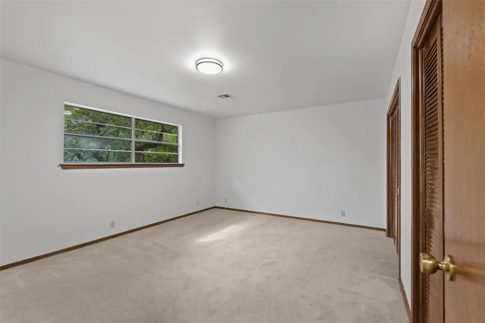 2145 Mountain Drive Bartlesville, OK 74003