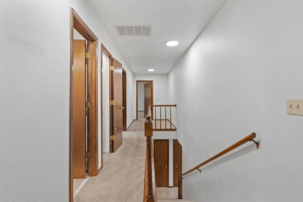 2145 Mountain Drive Bartlesville, OK 74003