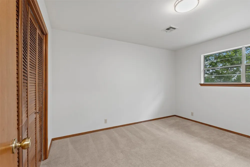 2145 Mountain Drive Bartlesville, OK 74003