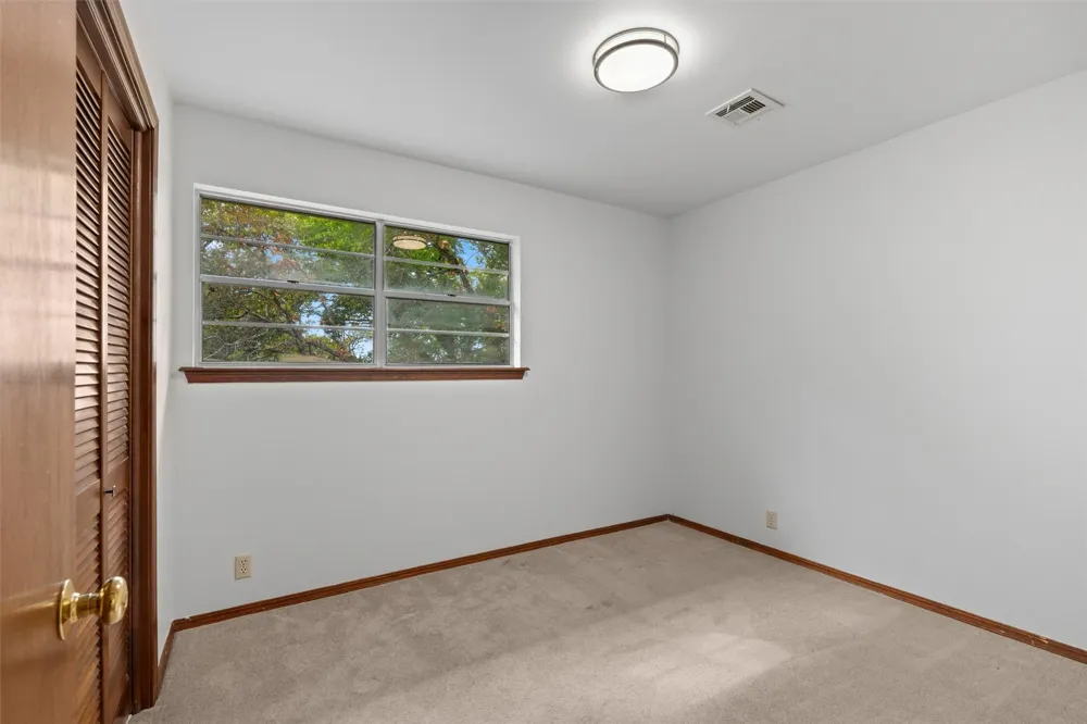 2145 Mountain Drive Bartlesville, OK 74003