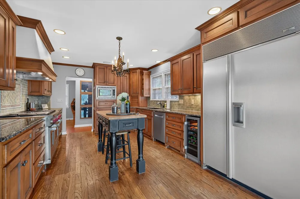 1930 Southview Avenue Bartlesville, OK 74003