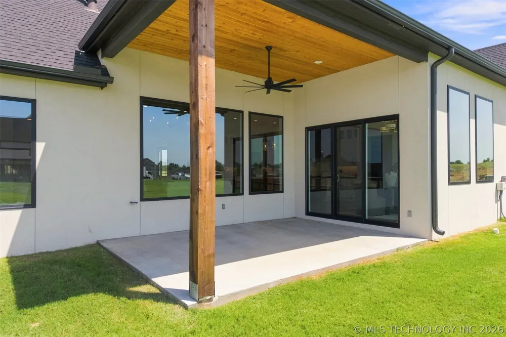 320 W 138th Street Bixby, OK 74008