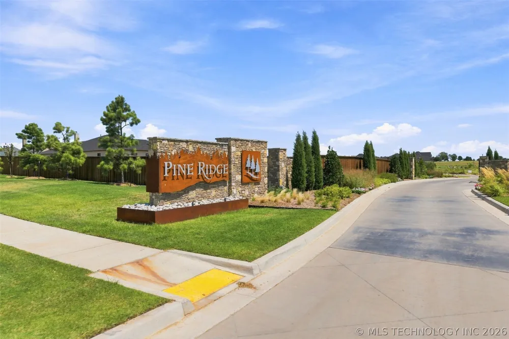 320 W 138th Street Bixby, OK 74008