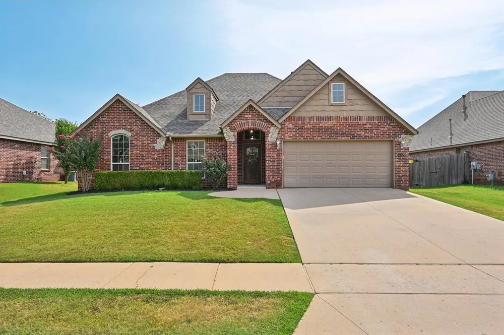 4665 S 202nd EastAvenue Broken Arrow, OK 74014